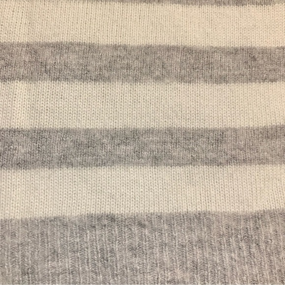 Magaschoni Sweater Small White Grey Stripes Gold Buttons Collar Wool Cashmere - Picture 11 of 14